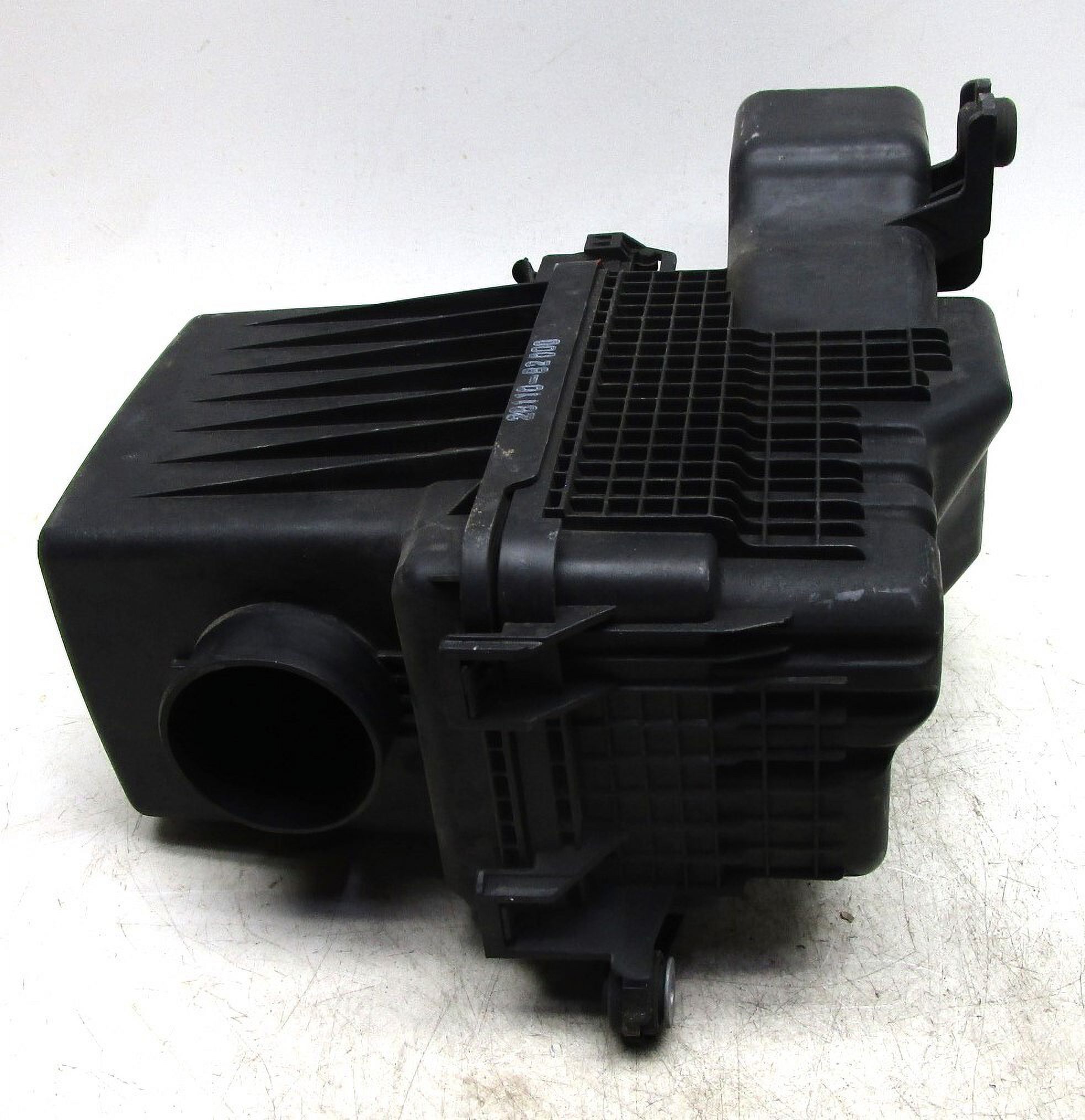 Pre-Owned 14 15 16 Kia Soul 1.6L Air Filter Cleaner Box 28110-B2000 OEM LKQ (Good)