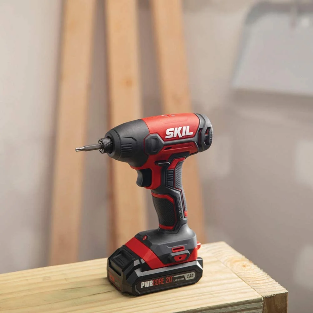 SKIL ID572702 20V Cordless 1/4'' Hex Impact Driver Kit with 2.0Ah Lithiuim Battery & Charger