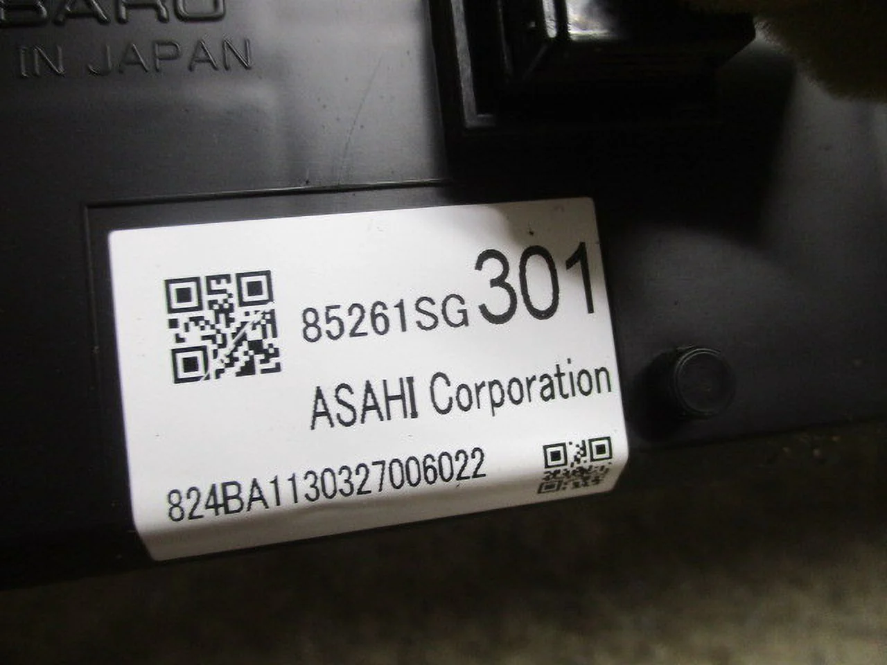 Pre-Owned Subaru Forester Dash Mount Digital Temperature & Clock Display OEM LKQ (Good)