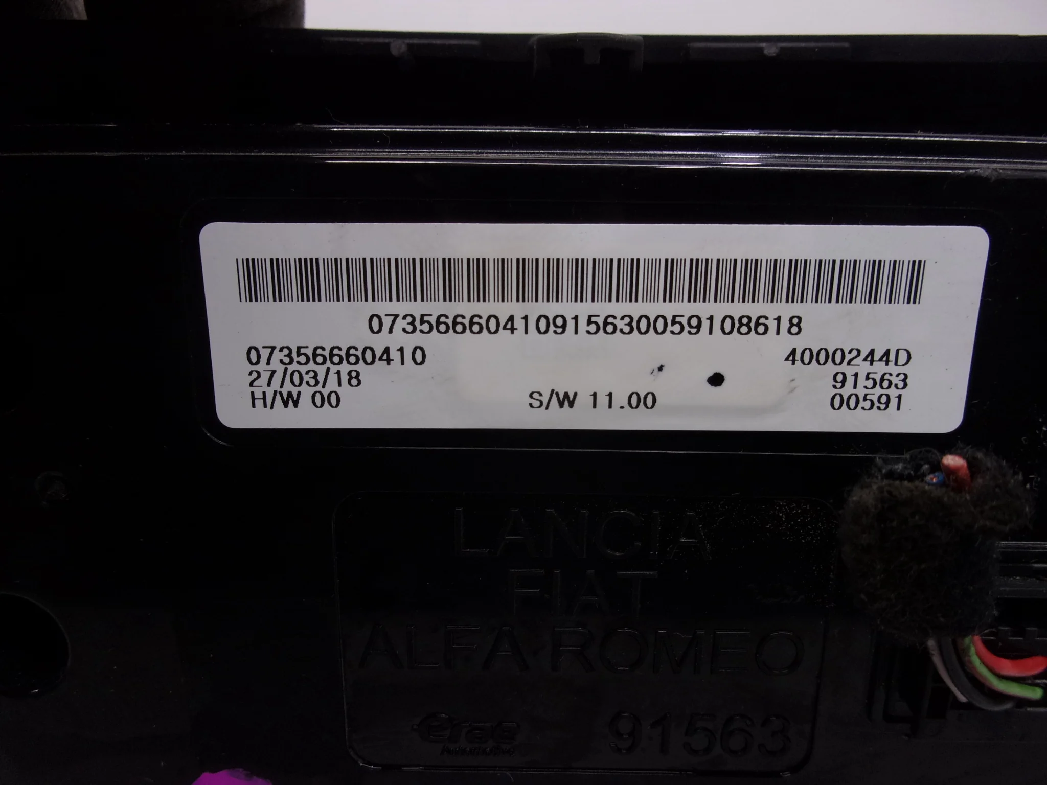 Pre-Owned 2018 Jeep Renegade Radio Audio Climate AC Heater Temperature Control Panel OEM (Good)