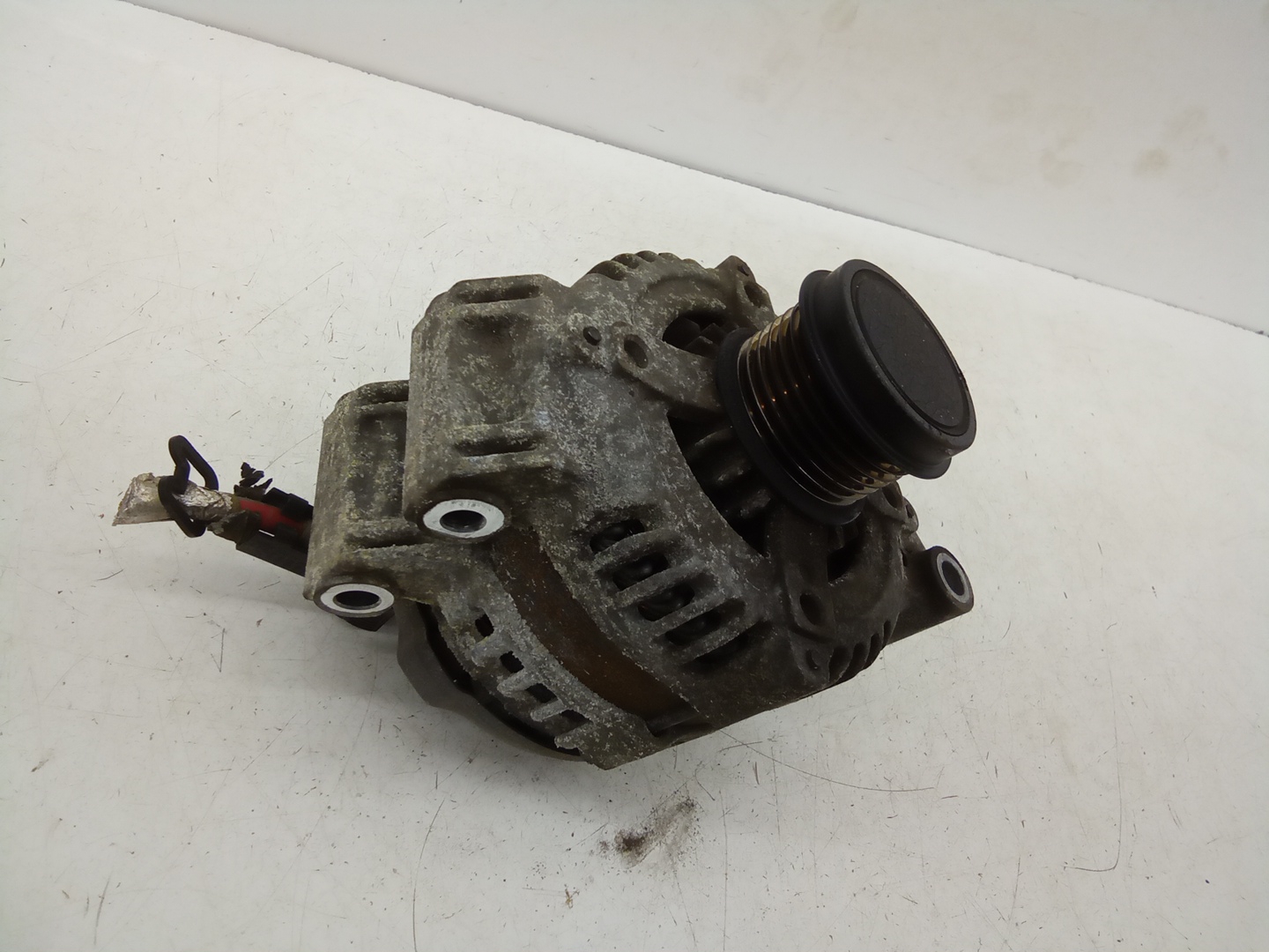 Pre-Owned 2011-2020 Dodge Caravan Chrysler Town and Country 3.6L Alterantor OEM (Good)