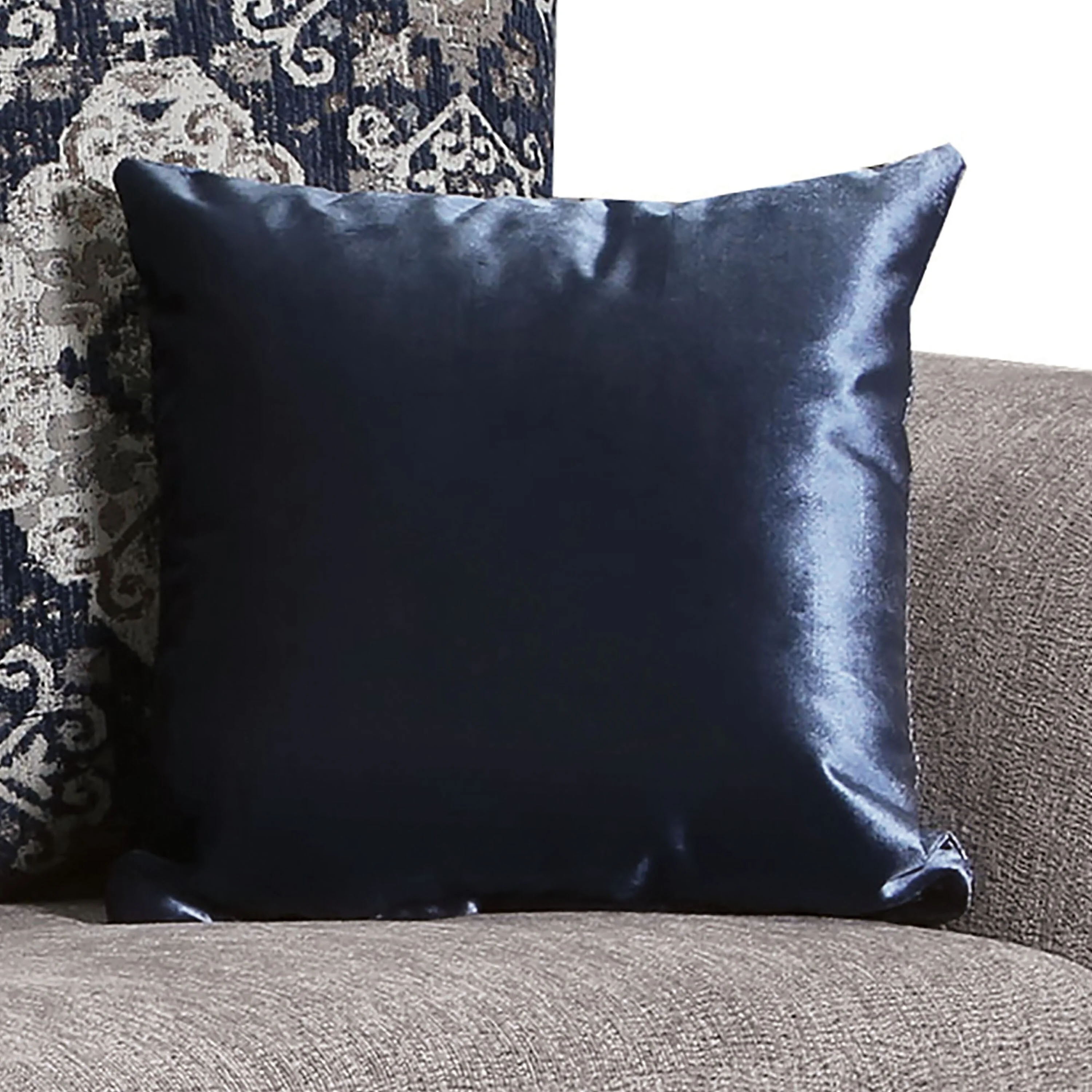 Furniture of America Hensly Traditional Grey Chenille Rolled Arms Loveseat by