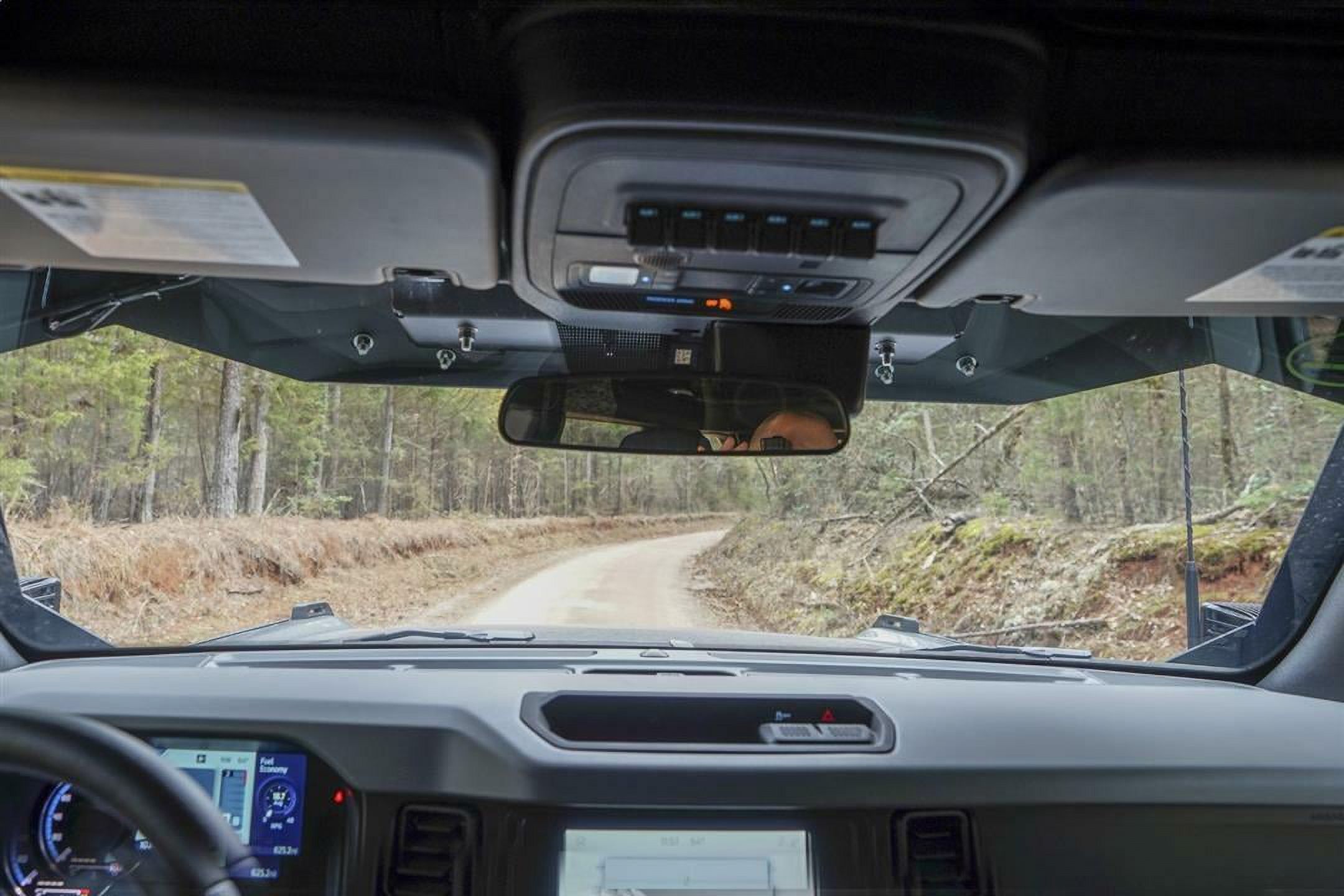 Fab Fours VC52001 ViCowl Windshield Protection for 2021-2022 Ford Bronco, Black