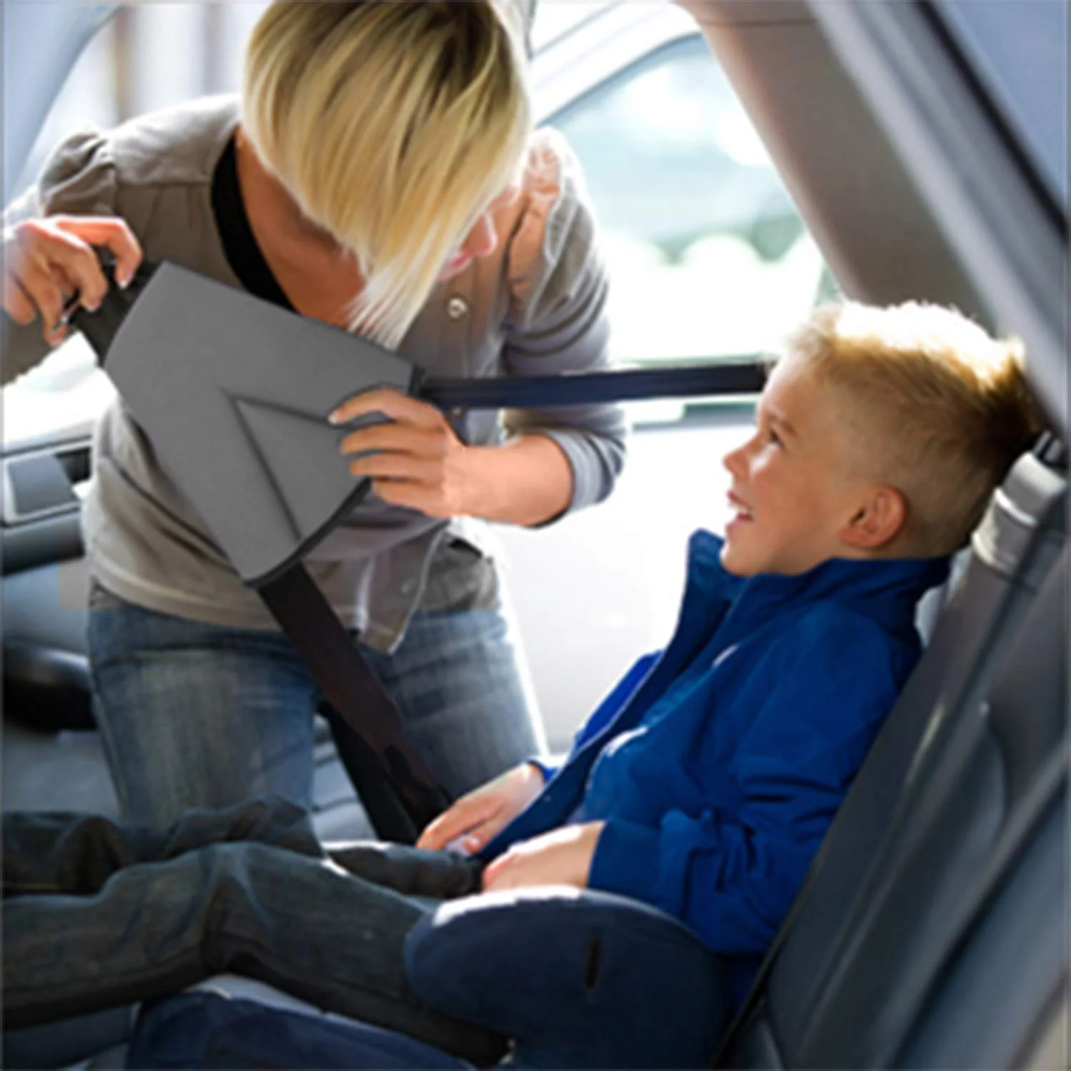 Seatbelt Adjuster for Kids,2 Pack Car Seatbelt Triangle Positioner for Short People,Firm Auto Shoulder Neck Safety Strap Adjuster,Protective Seat Belt Adjuster for Children,Toddler,Baby (Gray)