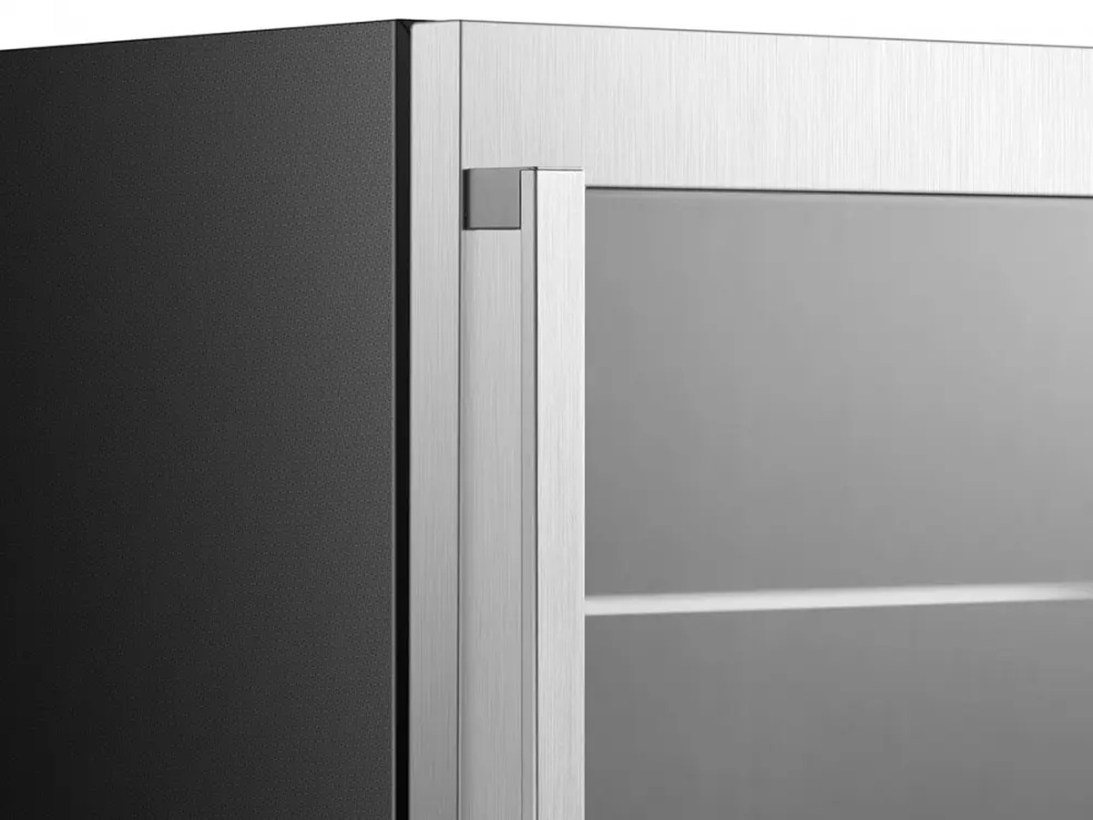 Hisense 140-Can 5.4 CU. FT. Freestanding Stainless Steel Beverage Cooler Wine + Beverage HBC54D6AS