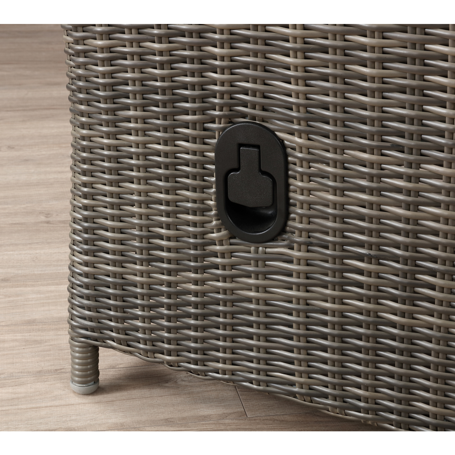 Asti All-Weather Wicker 6-Piece Outdoor Seating Set with Reclining Sofa, Two Reclining Chairs with Two Ottomans and 26