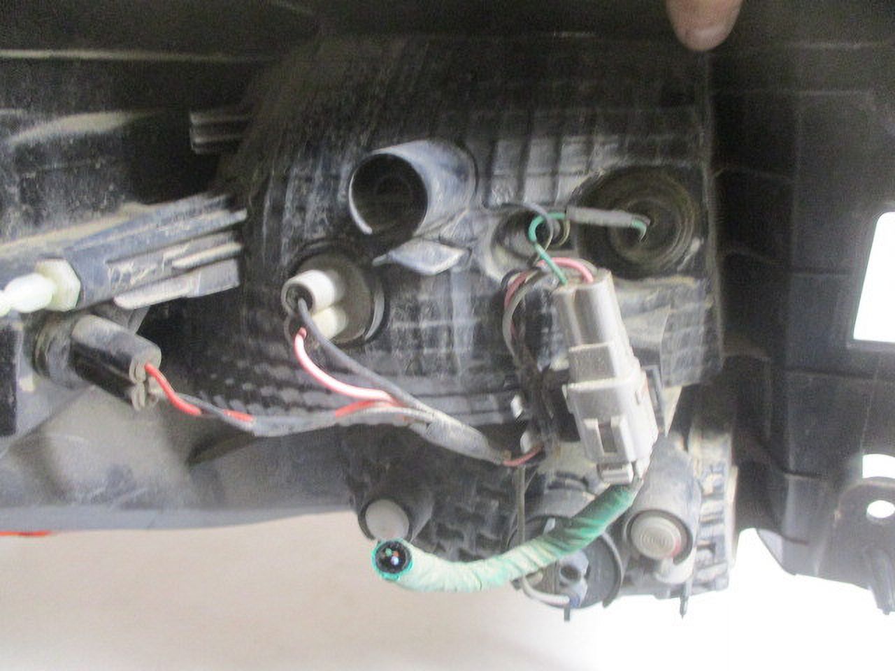 Pre-Owned Subaru Impreza RH Passenger Outer Tail Brake Light Lamp OEM LKQ (Good)