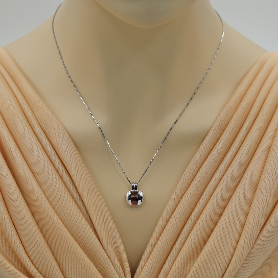 1 ct Oval Shape Red Garnet Pendant Necklace in Sterling Silver, 18