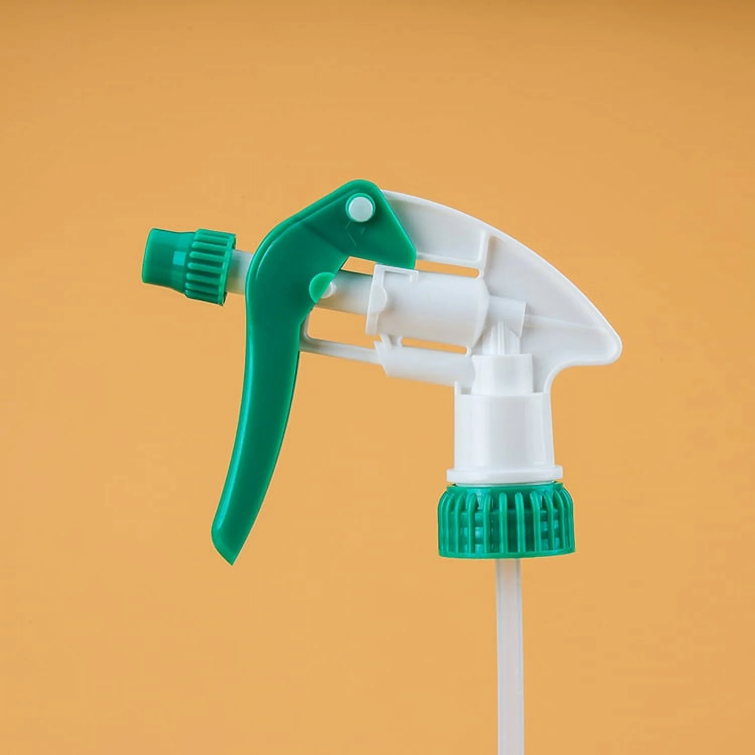 24 Green Heavy-Duty General-Purpose Trigger Sprayers 28/400 Neck Chemical Resistant Glass or Plastic Bottles