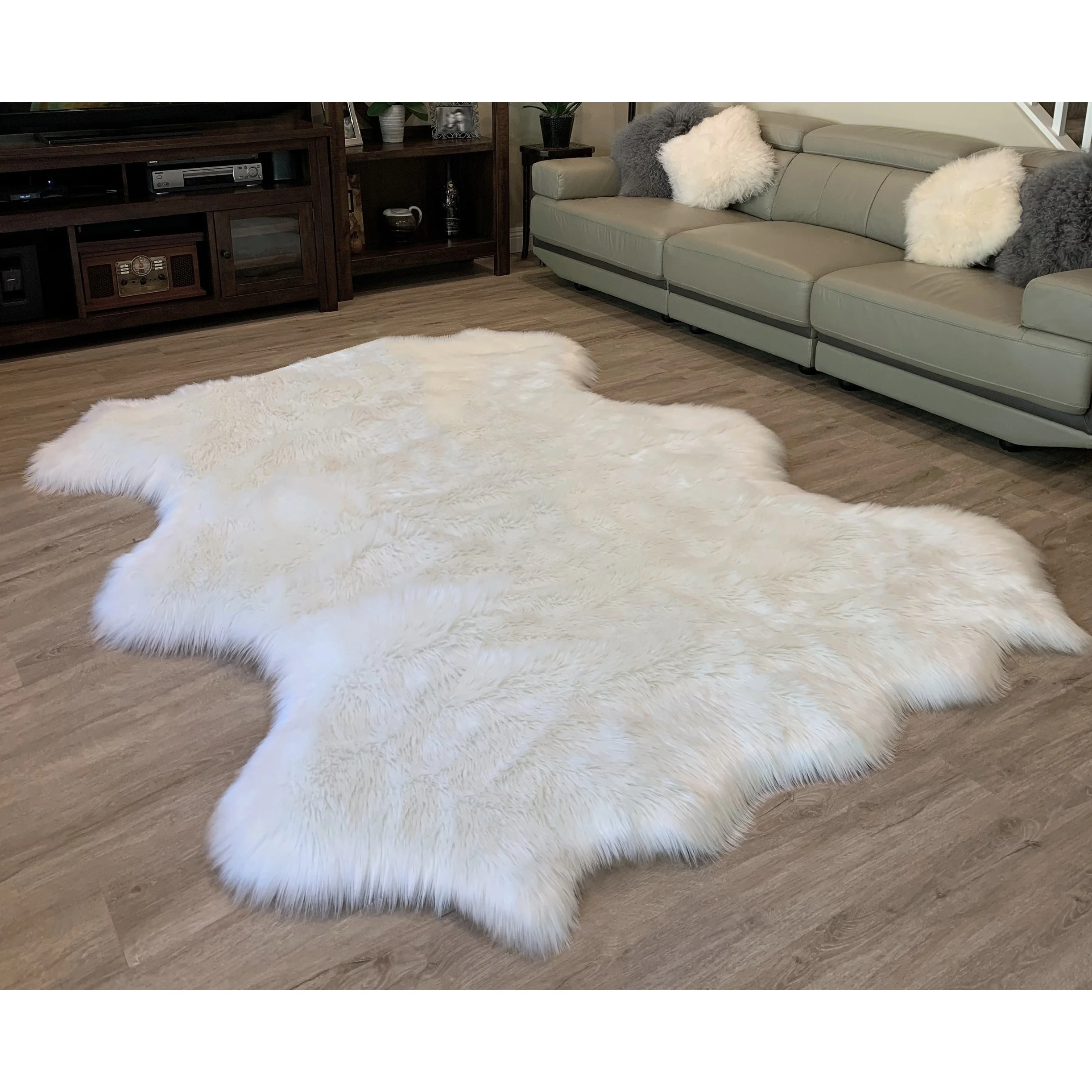 Navitz Ovella Home Premium Luxurious Faux Sheepskin 6-Pelt Plush Shag Area Rug - 6' x 6' - 6' x 6' White/Black Off-White Transitional, Cabin & Lodge,