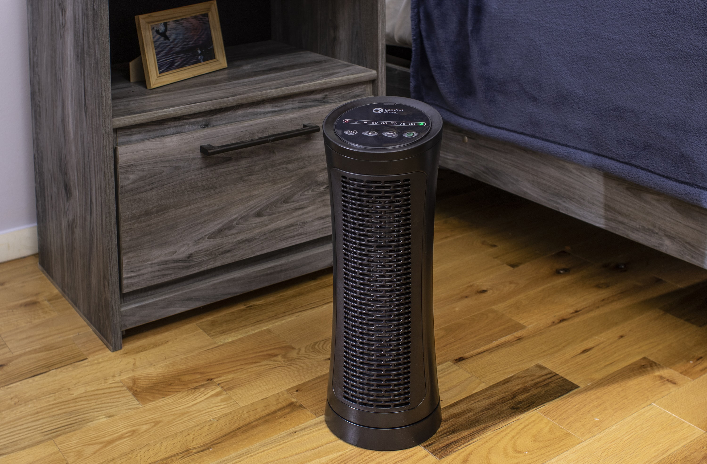 Comfort Zone Energy-Save 120 VAC Electronic Ceramic Oscillating Heater, Black