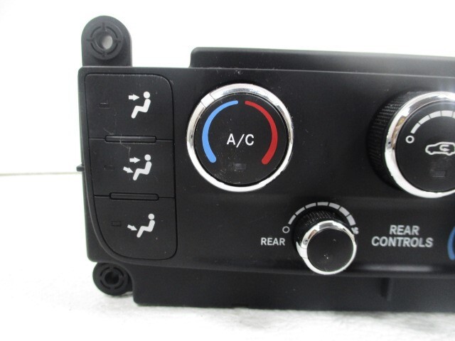 Pre-Owned 2011-2020 Dodge Caravan Front 3 Manual Zone Temperature Control OEM LKQ (Good)