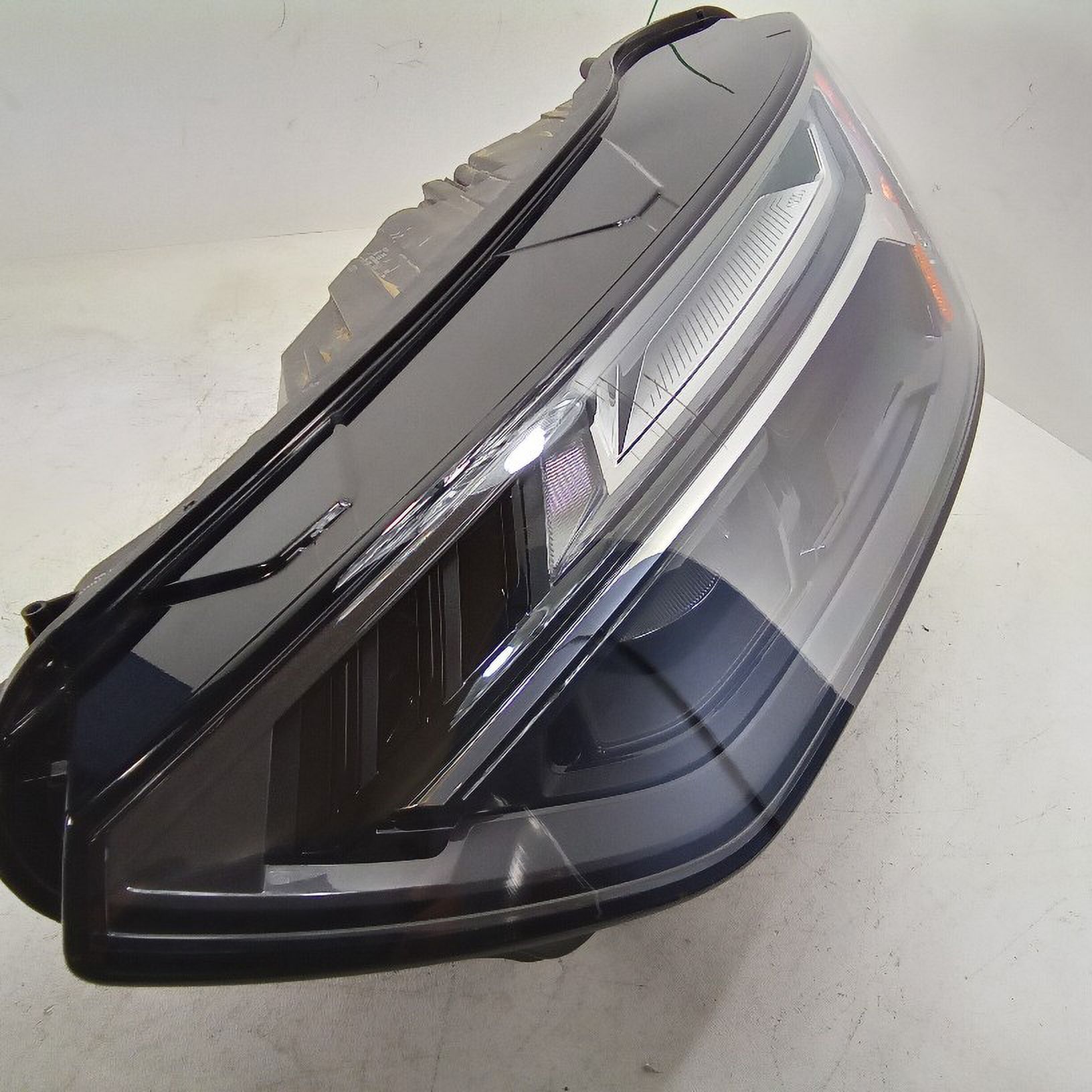 Pre-Owned 2021 Audi Q5 SQ5 Driver LH Head Light Lamp OEM LKQ (Good)