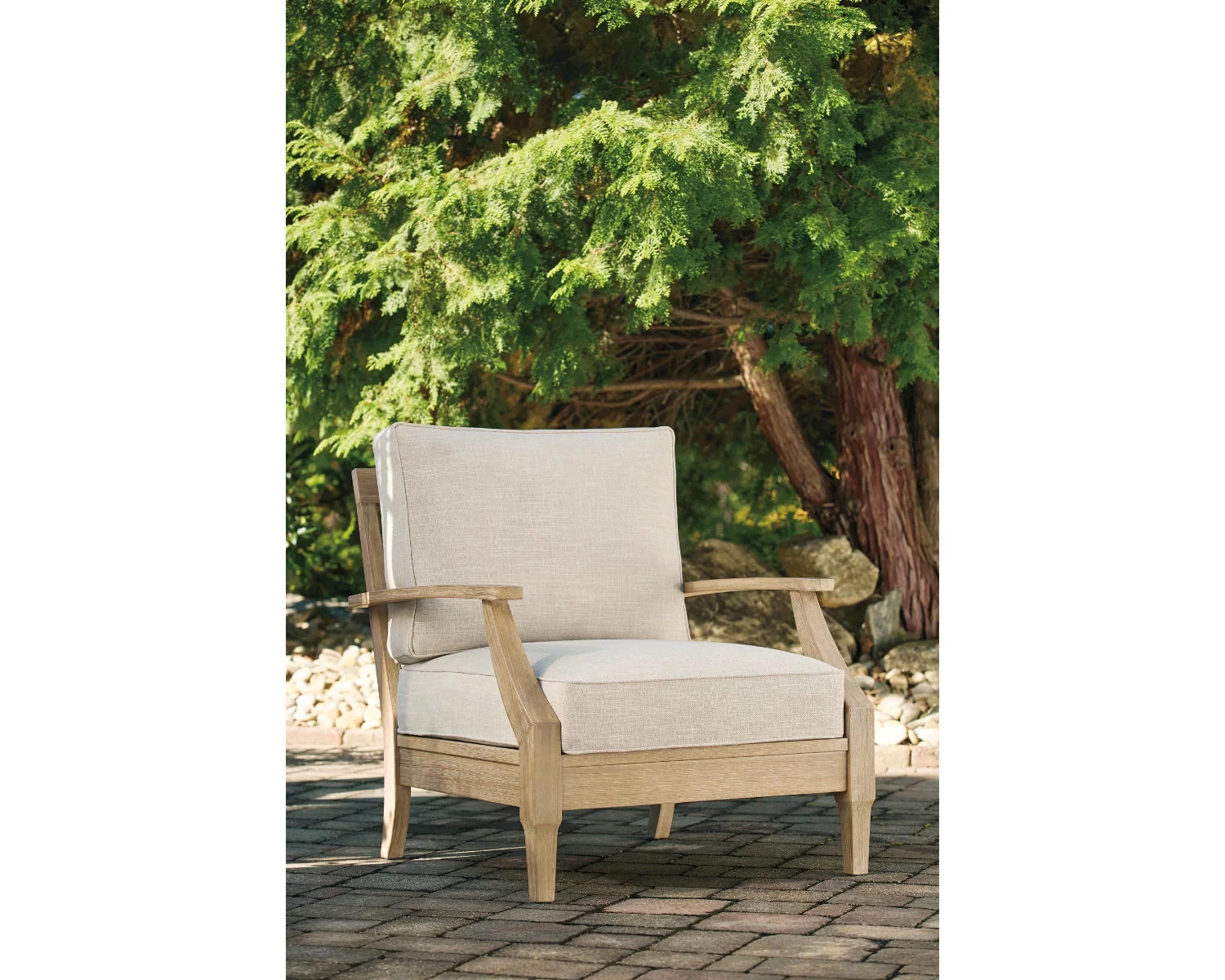 Signature Design by Ashley Contemporary Clare View Lounge Chair with Cushion  Beige