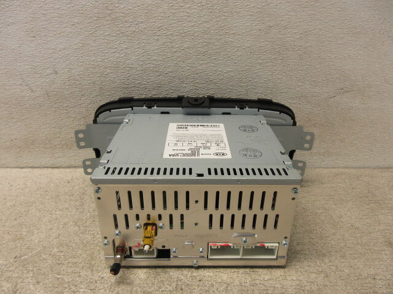 Pre-Owned 2015-2016 Kia Soul AM FM Sirius SAT Bluetooth Mp3 Radio OEM LKQ (Good)