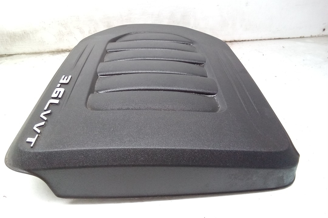 Pre-Owned 12 2012 Dodge Caravan Engine Cover 3.6L OEM (Good)
