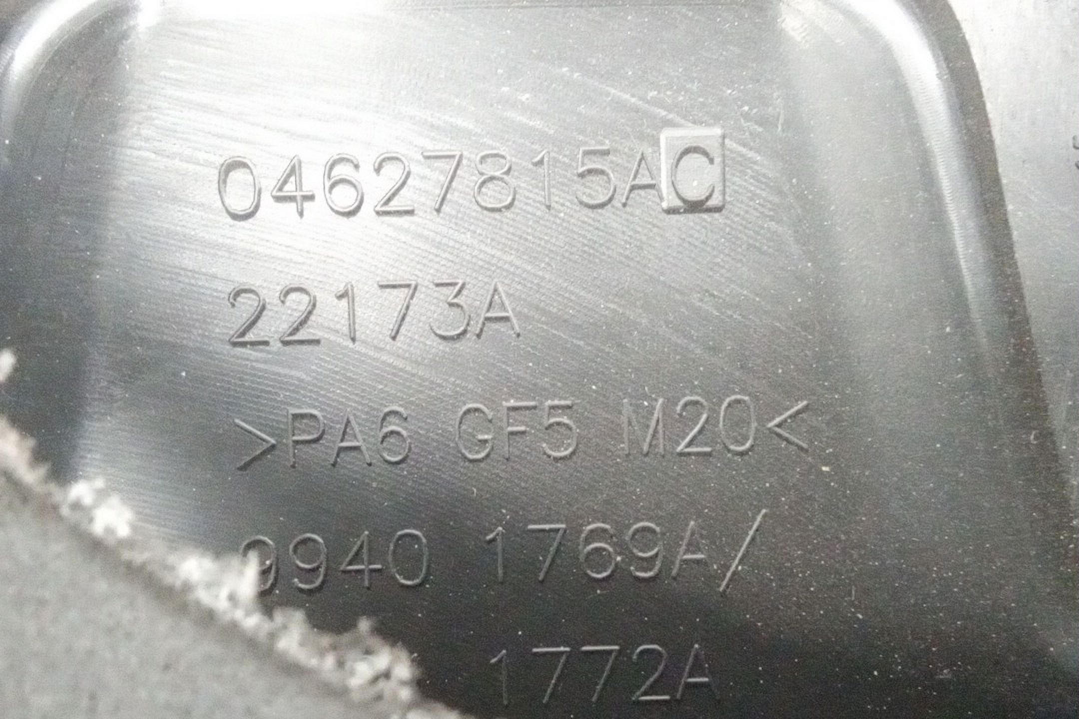 Pre-Owned 2019-2020 Jeep Cherokee Engine Cover 3.2L Engine OEM (Good)