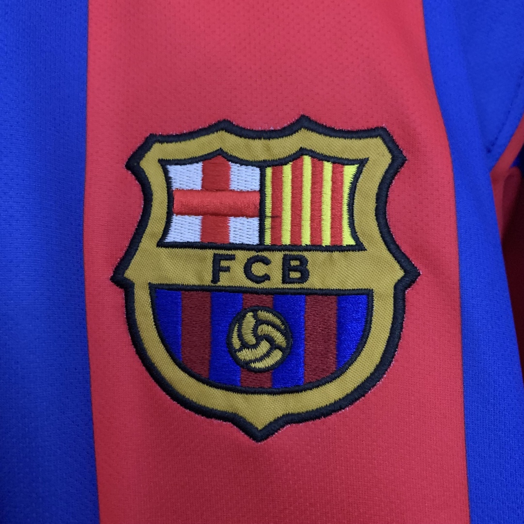 Retro Barcelona Home Jersey 2004/05