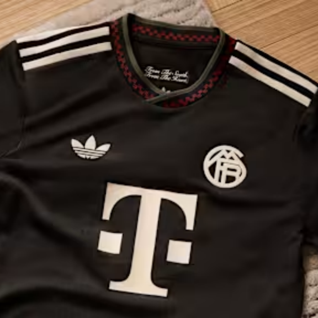 Bayern Munich Oktoberfest Third Jersey 2025/26