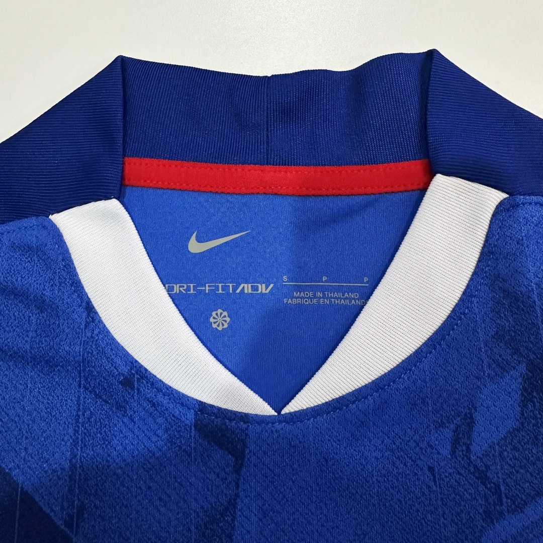 Chelsea Home Jersey 2025/26