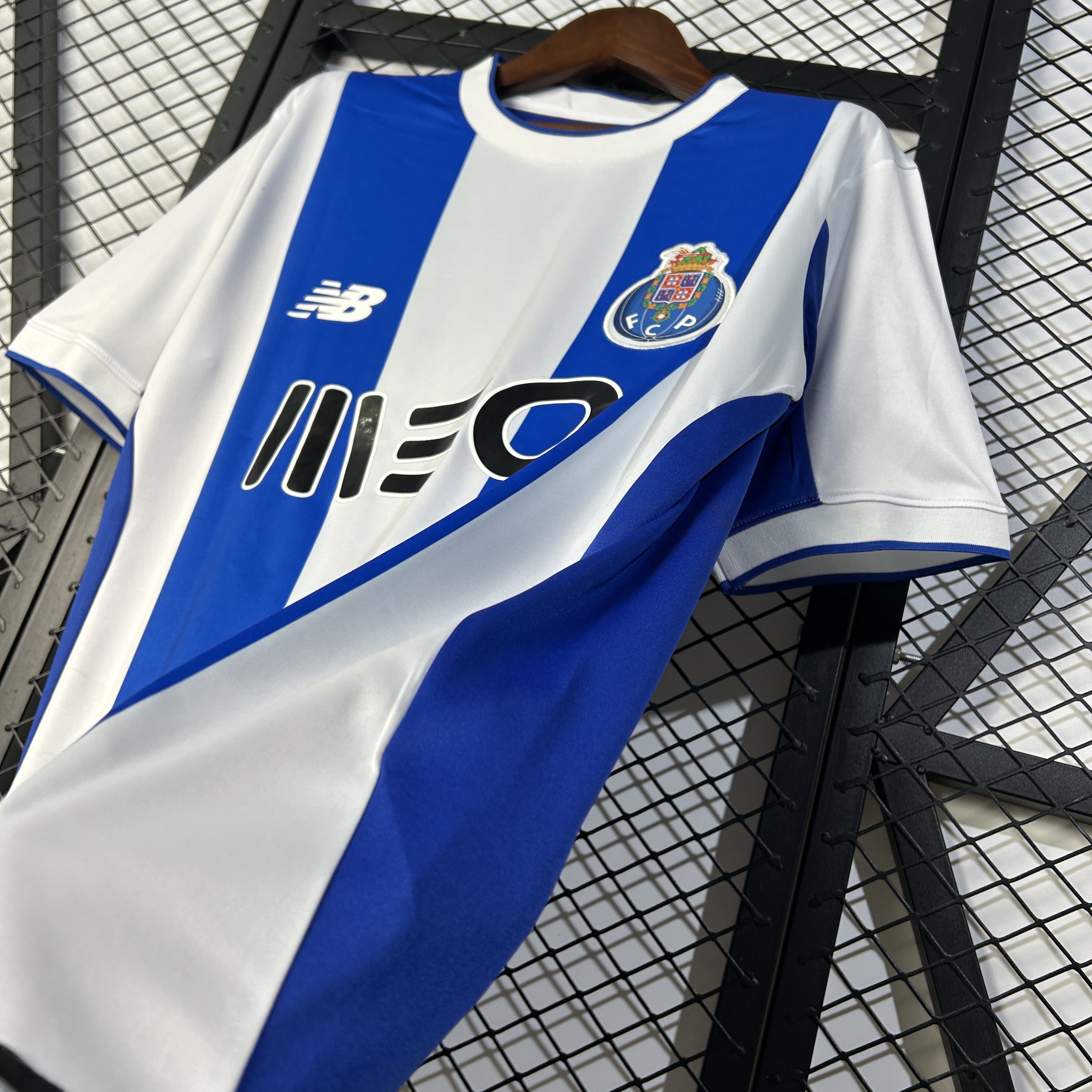 Retro FC Porto Home Jersey 2017/18