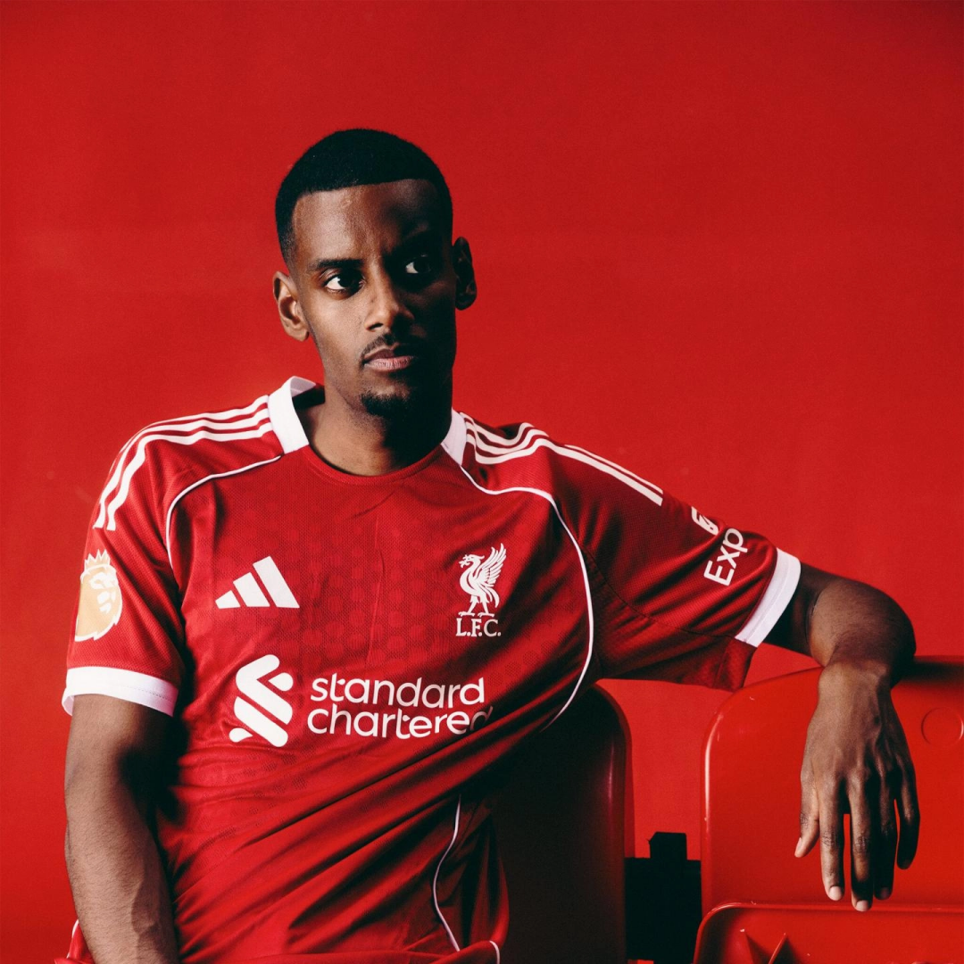 ISAK #9 Liverpool Home Jersey 2025/26