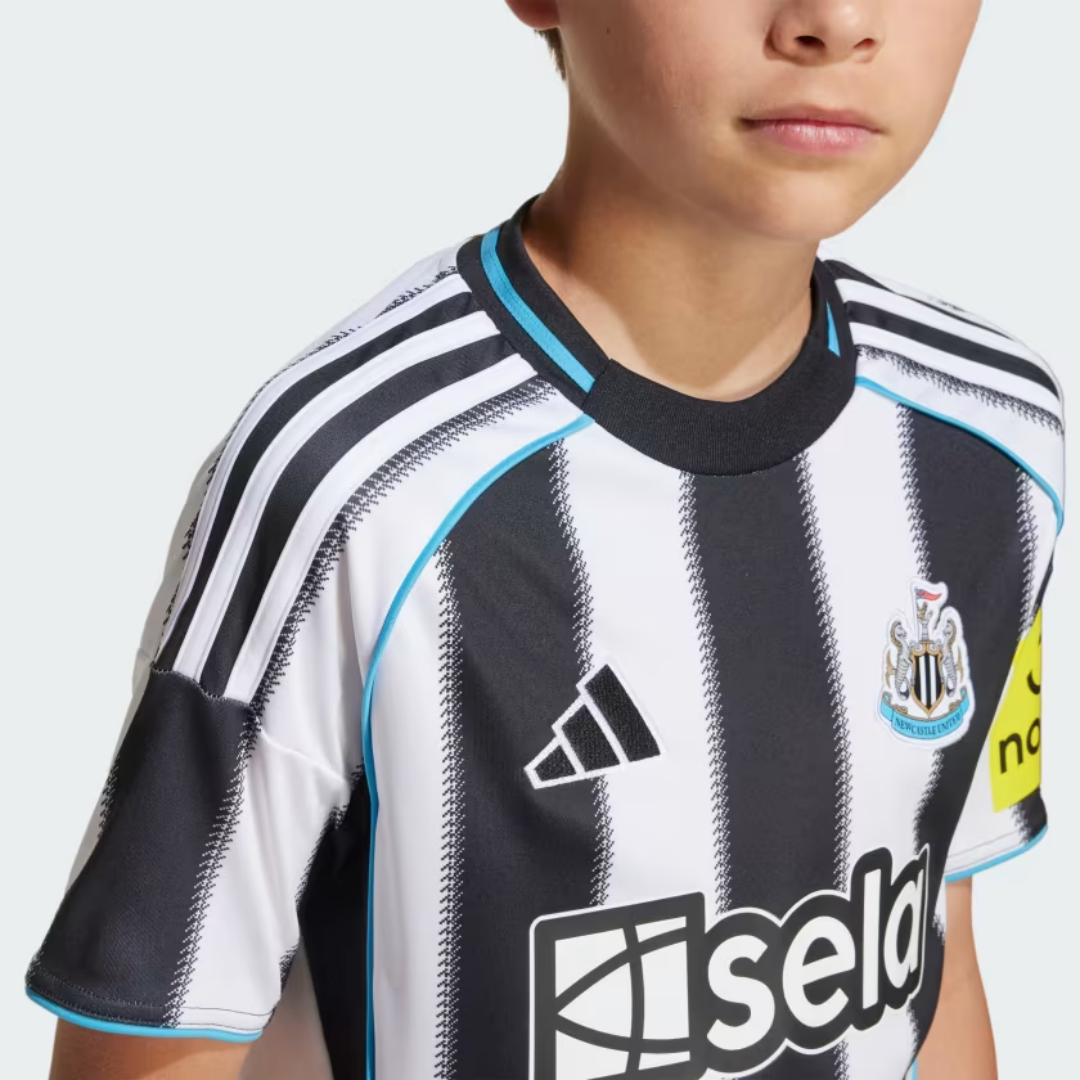 Kid's Newcastle United Home Kit 2025/26