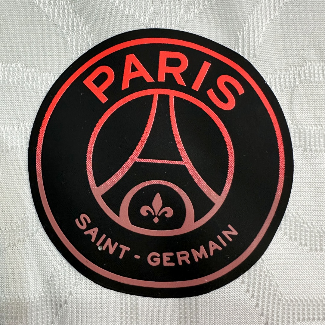 Player Version PSG Paris Saint-Germain White Jersey 2025/26