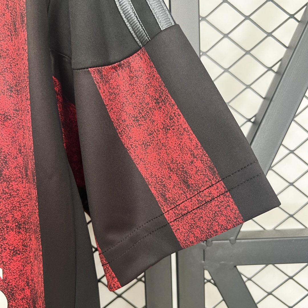 Retro AC Milan Home Jersey 2015/16