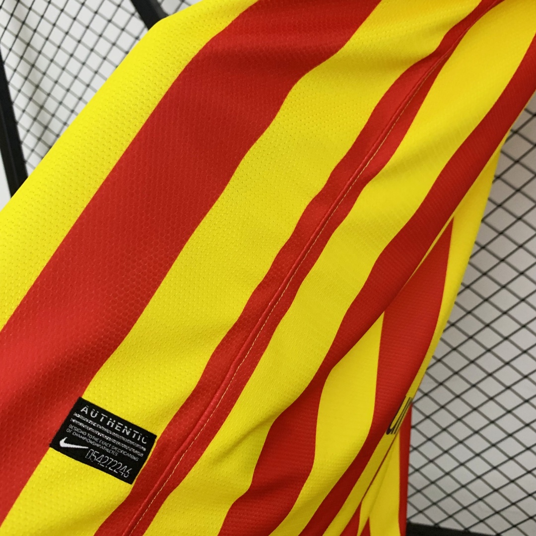 Retro Barcelona Away Jersey 2013/14