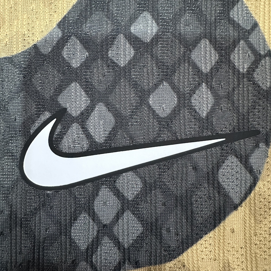 Player Version Chelsea Year of The Snake Limited Edition Pre Match Jersey 2025/26