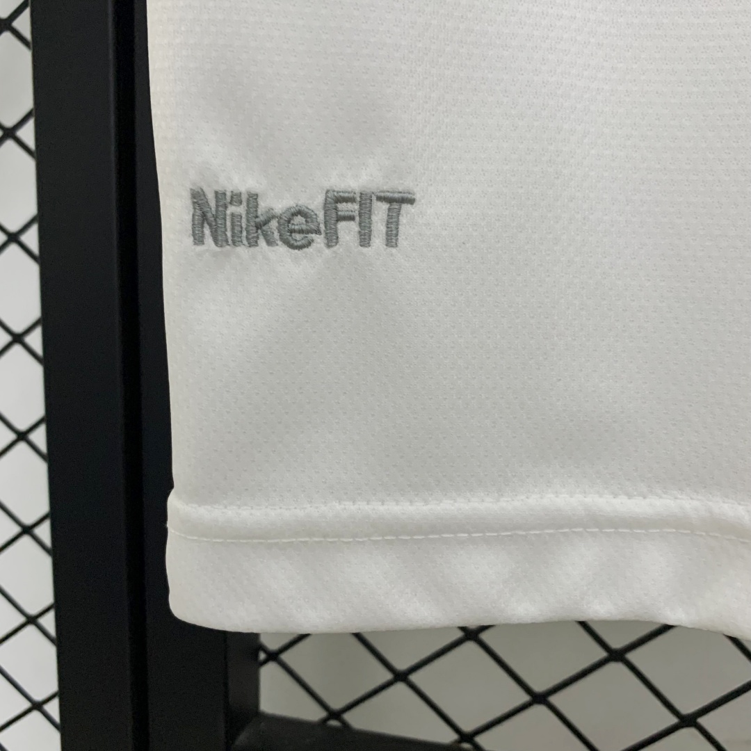 Retro Manchester City Third Jersey 2013/14