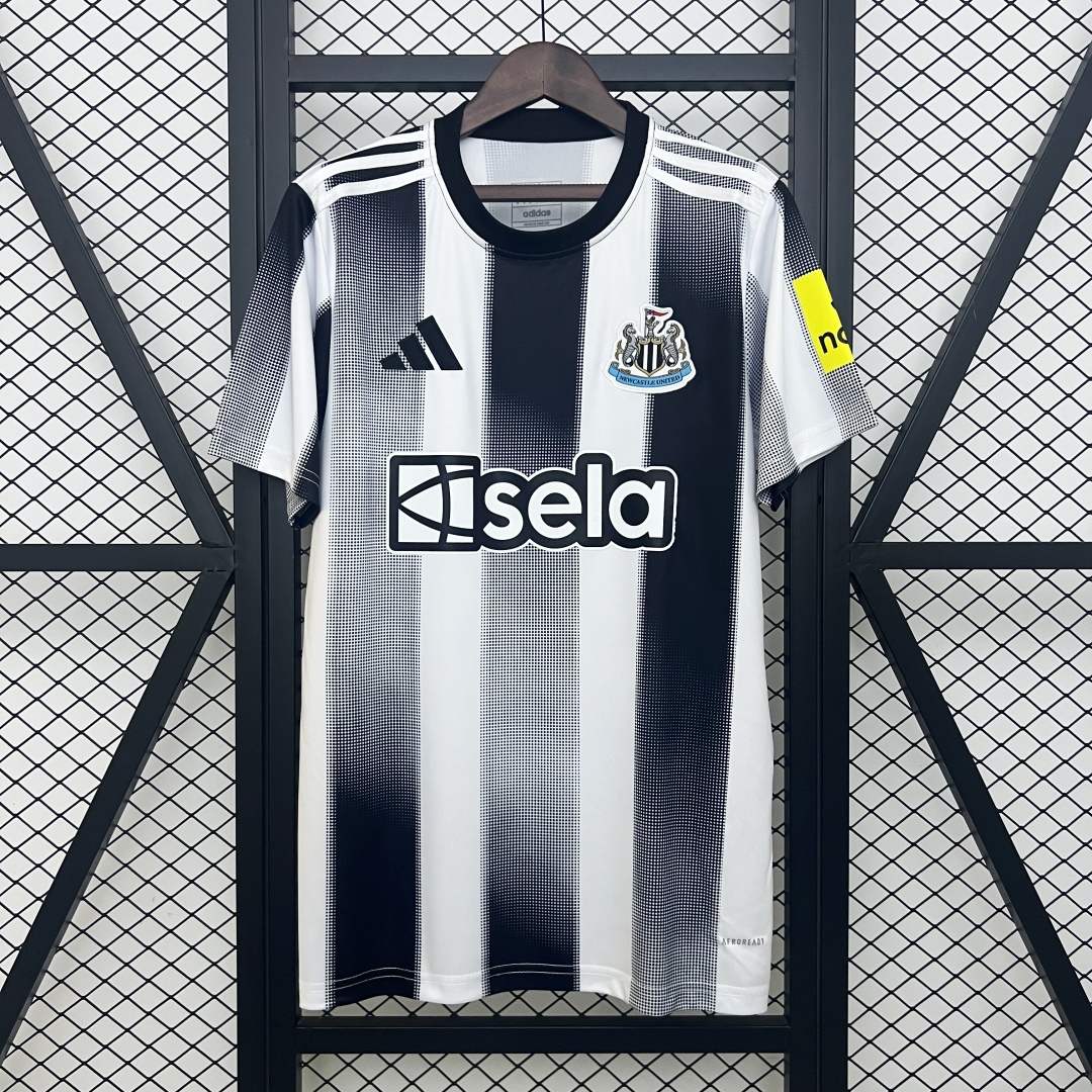 Newcastle United Home Jersey 2025/26