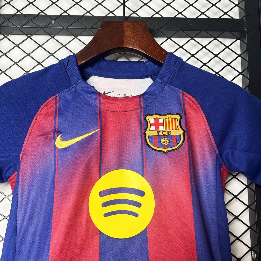 Kid's Barcelona Home Kit 2025/26