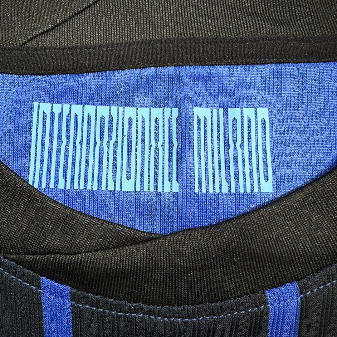 Player Version Inter Milan Home Long Sleeve Jersey 2025/26