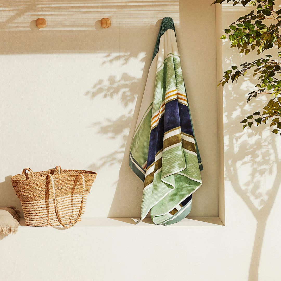 Sale/VELOUR23 CH_CH Dominica Beach Towel / Sage Green/Teal