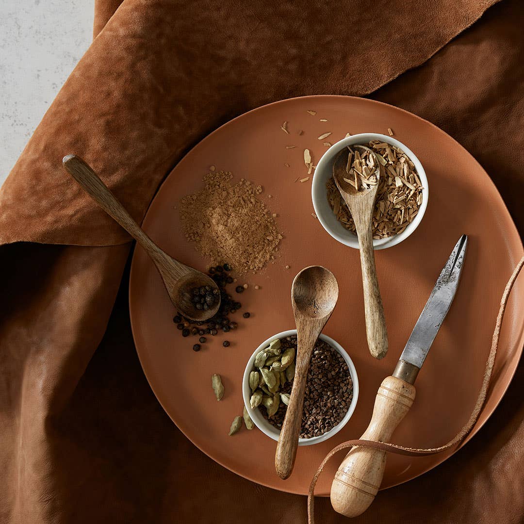 Retreat 250ml Diffuser - Leather And Sandalwood