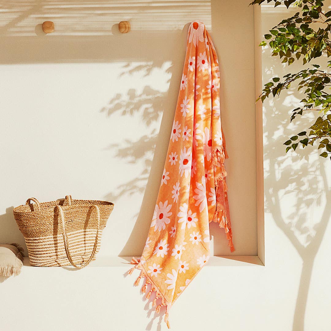 Sale/VELOUR23 CH_CH Marguerite Beach Towel / Orange