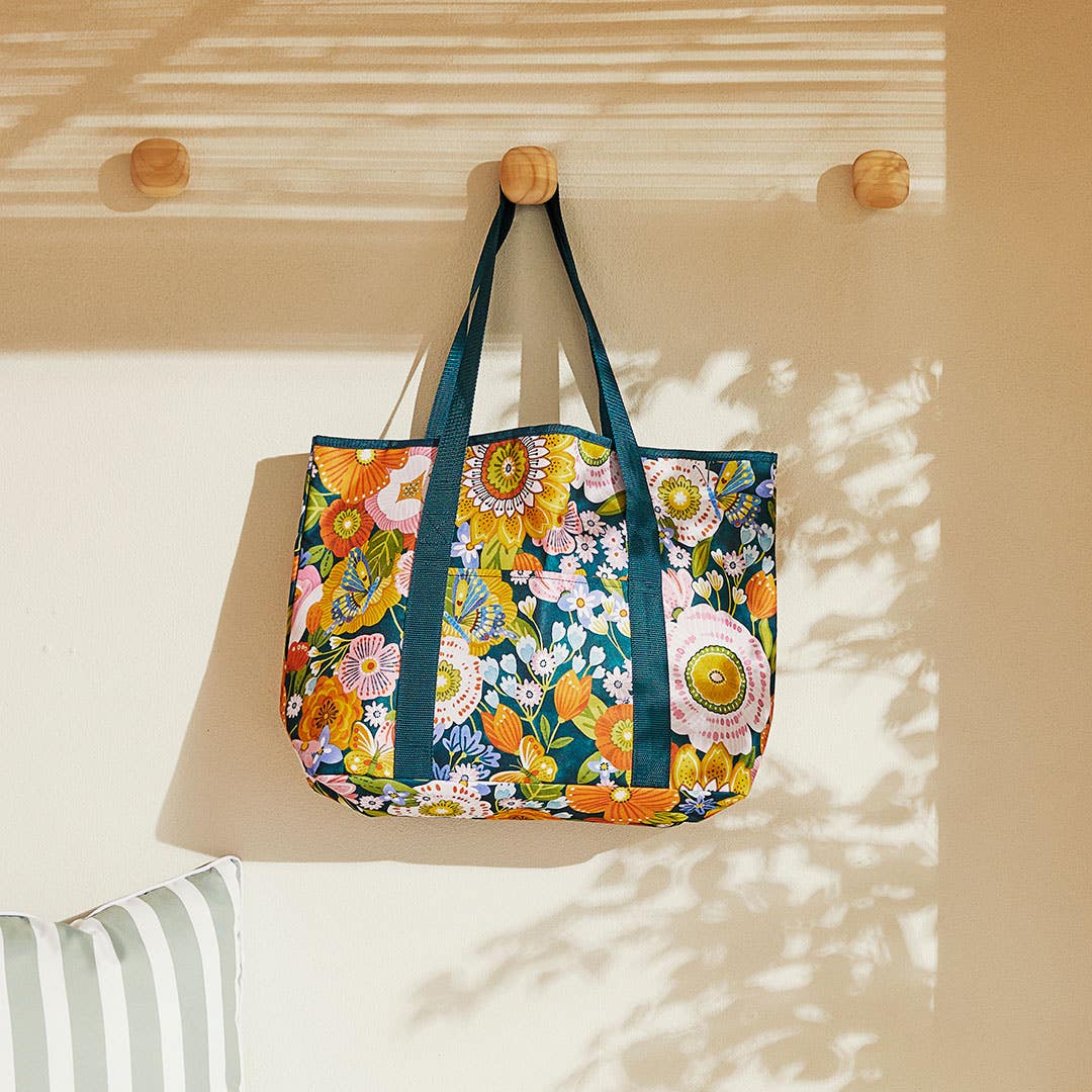 Lottie Everything Tote