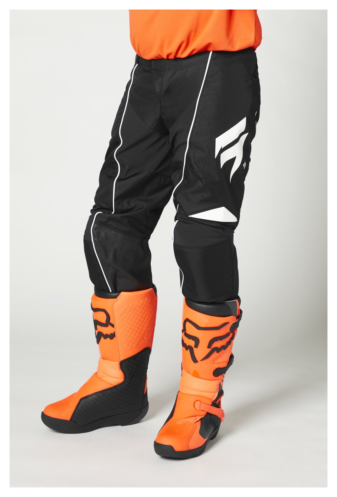 FortNine Shift White Label Rokr Pants