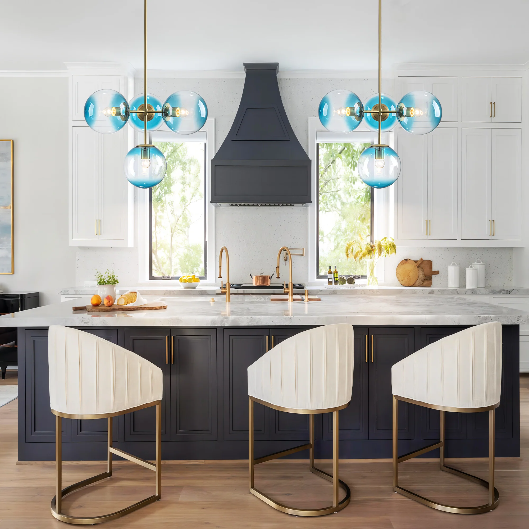 Soluma 4-Light Gradient Blue Glass Contemporary Bubble Chandelier (24)